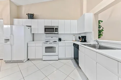 7192 Summer Tree Drive Boynton Beach FL 33437