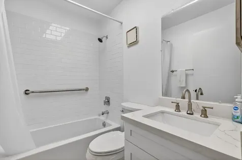 5404 Viburnum Circle Delray Beach FL 33484