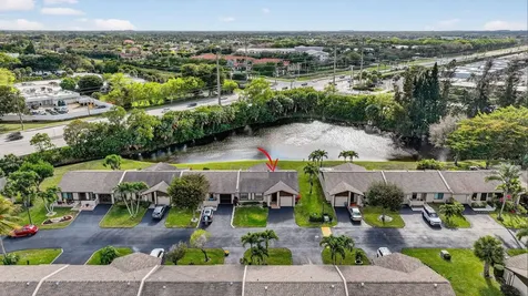 5404 Viburnum Circle Delray Beach FL 33484