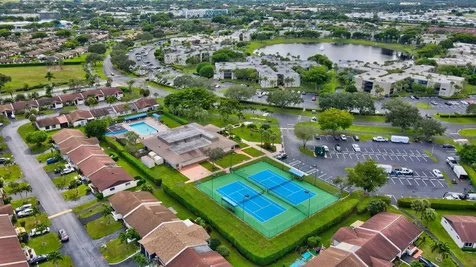 5404 Viburnum Circle Delray Beach FL 33484