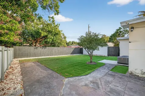 108 SW 24th Avenue Fort Lauderdale FL 33312