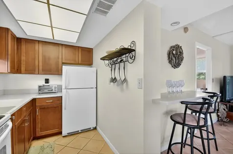 1810 New Palm Way Boynton Beach FL 33435