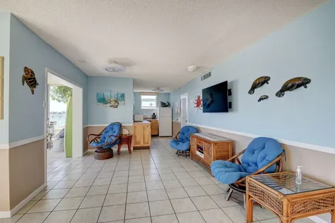 1810 New Palm Way Boynton Beach FL 33435