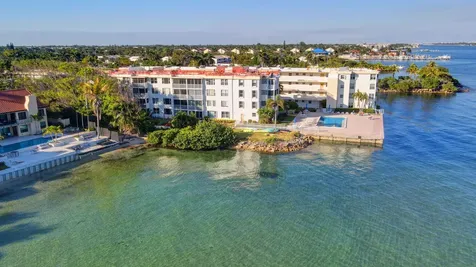 1810 New Palm Way Boynton Beach FL 33435