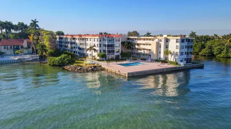 1810 New Palm Way Boynton Beach FL 33435