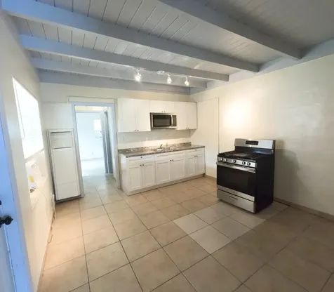 403 S 14th Street Fort Pierce FL 34950
