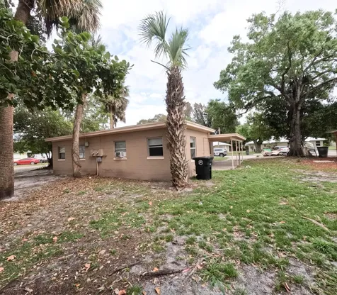 403 S 14th Street Fort Pierce FL 34950