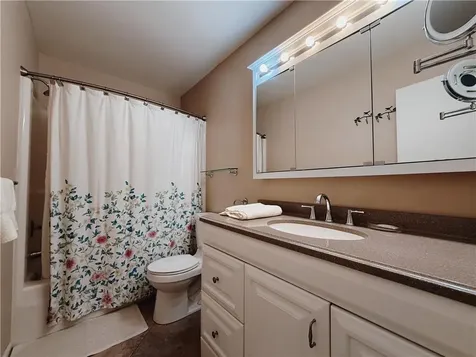 106 Spring Lake Court Vero Beach FL 32962