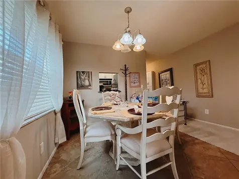 106 Spring Lake Court Vero Beach FL 32962