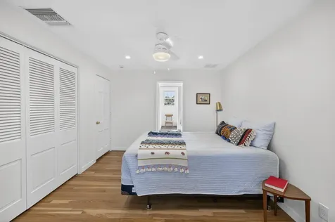 4945 16th Street Vero Beach FL 32966