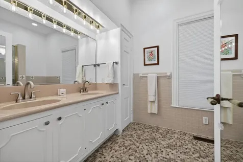 4945 16th Street Vero Beach FL 32966