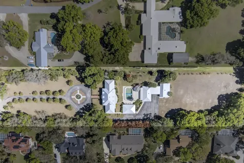4945 16th Street Vero Beach FL 32966