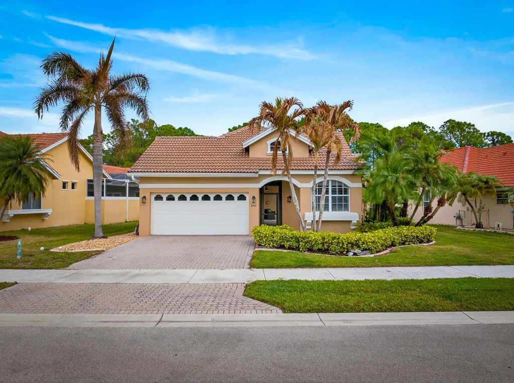 640 Sw Andros Circle Port Saint Lucie FL 34986