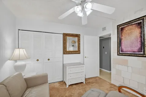 3524 Via Poinciana Lake Worth FL 33467