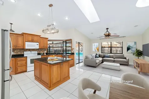 2355 Sw Salmon Road Port Saint Lucie FL 34953