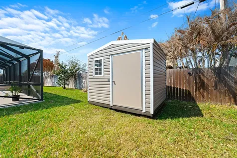 2355 Sw Salmon Road Port Saint Lucie FL 34953