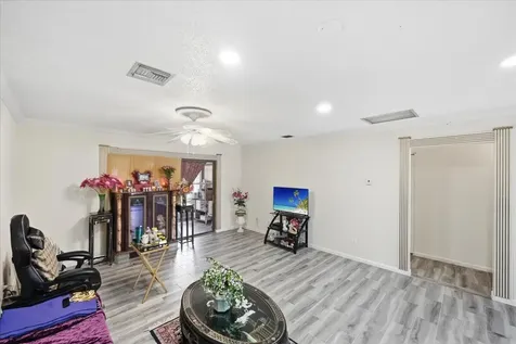 6531 Se Federal Highway Stuart FL 34997