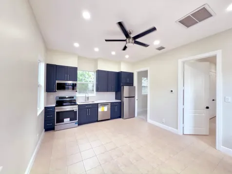 200 W Bay Cedar Circle Jupiter FL 33458