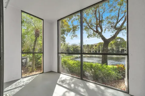 2728 Anzio Court Palm Beach Gardens FL 33410