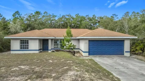 50 Malauka Pass Ocklawaha FL 32179