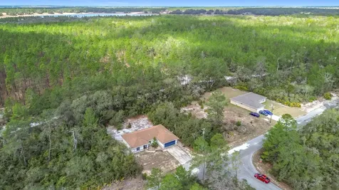 50 Malauka Pass Ocklawaha FL 32179