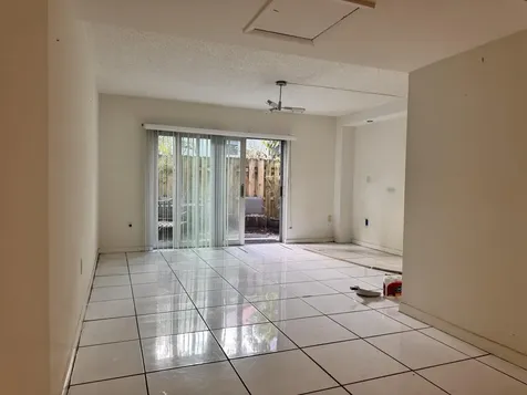 801 W Oakland Park Boulevard Oakland Park FL 33311