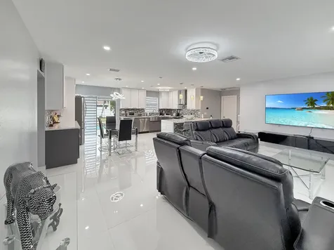 110 Bobwhite Road Royal Palm Beach FL 33411