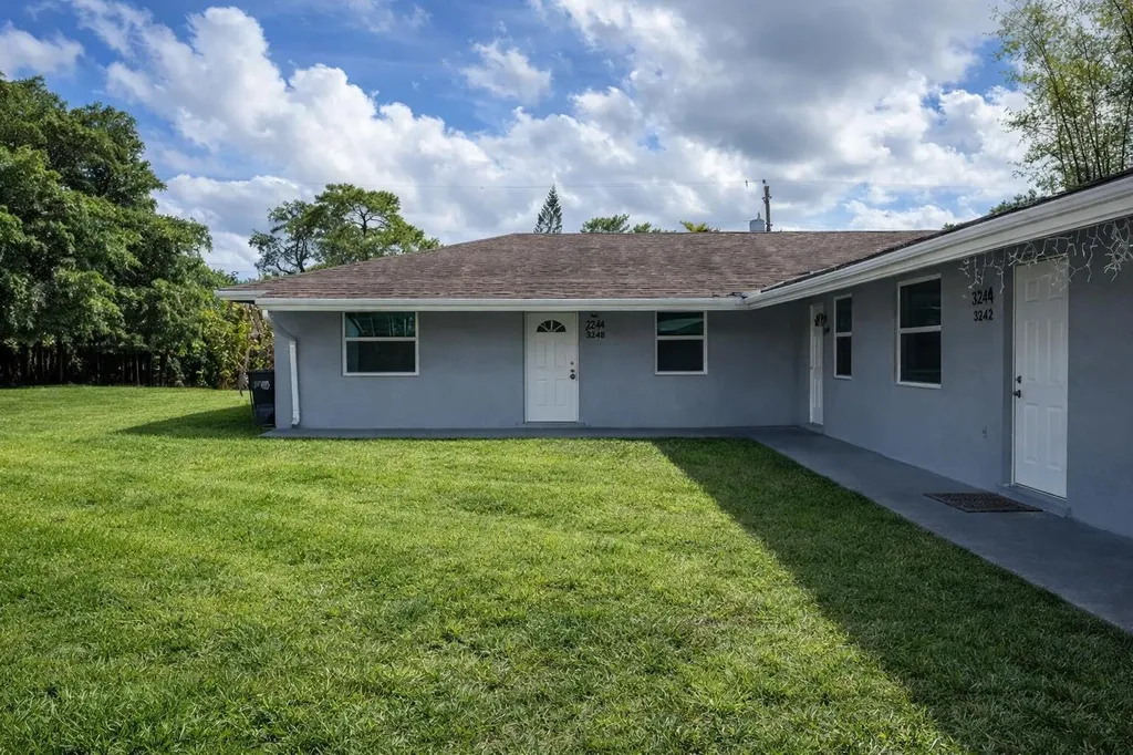 2416 Sunset Drive West Palm Beach FL 33415