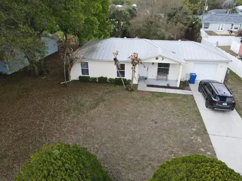 8015 104th Avenue Vero Beach FL 32967