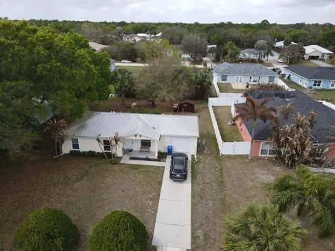 8015 104th Avenue Vero Beach FL 32967