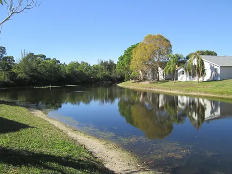 2866 Waters Edge Circle Greenacres FL 33413