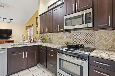 11257 Nw 45th Street Coral Springs FL 33065