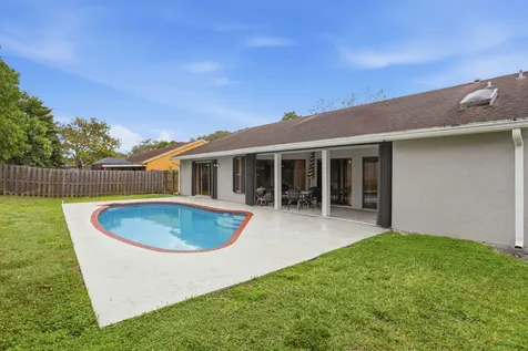 11257 Nw 45th Street Coral Springs FL 33065