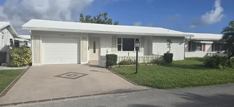 1605 SW 14th Avenue Boynton Beach FL 33426