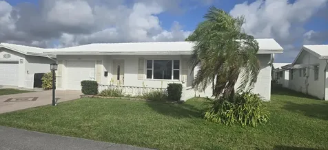 1605 SW 14th Avenue Boynton Beach FL 33426