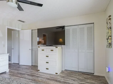 74 Royal Oak Court Vero Beach FL 32962