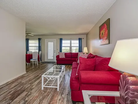 74 Royal Oak Court Vero Beach FL 32962