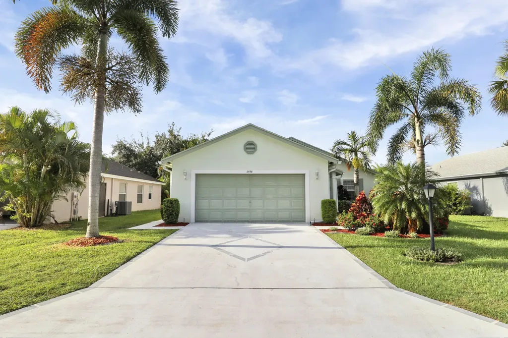 2698 SW Versailles Terrace Stuart FL 34997