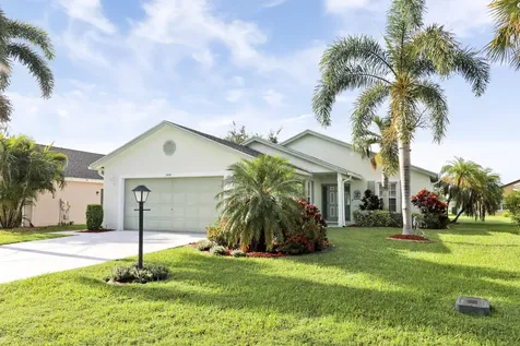 2698 SW Versailles Terrace Stuart FL 34997