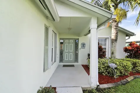 2698 SW Versailles Terrace Stuart FL 34997