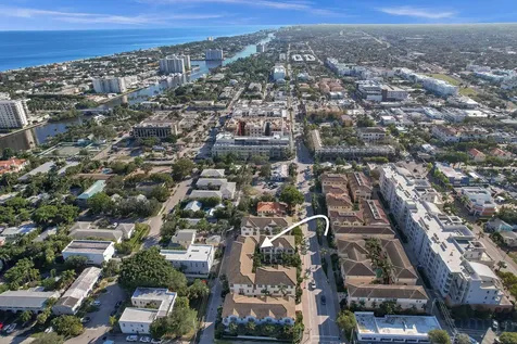 632 Renaissance Way Delray Beach FL 33483
