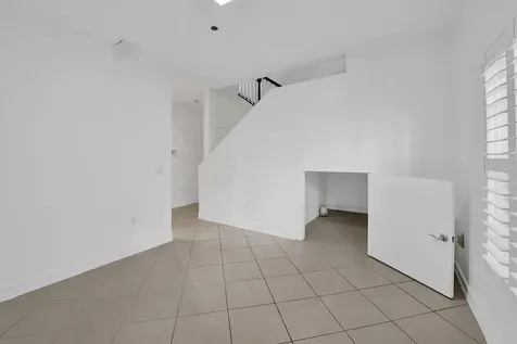 632 Renaissance Way Delray Beach FL 33483