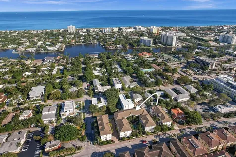 632 Renaissance Way Delray Beach FL 33483