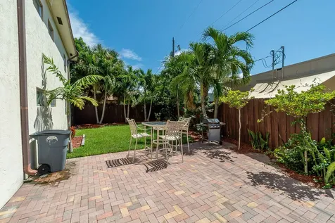 308 Southwind Court North Palm Beach FL 33408