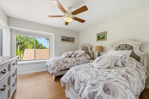 1102 Se Mitchell Avenue Port Saint Lucie FL 34952