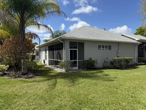 610 Nw Monticello Place Port Saint Lucie FL 34986