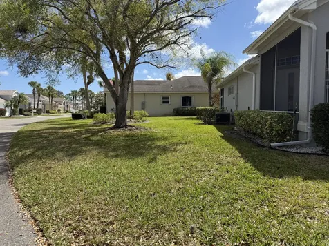 610 Nw Monticello Place Port Saint Lucie FL 34986