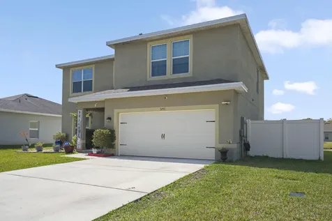 5255 Oakland Lake Circle Fort Pierce FL 34951