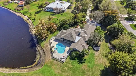 2400 Nw Lakeridge Drive Palm City FL 34990