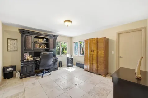2400 Nw Lakeridge Drive Palm City FL 34990